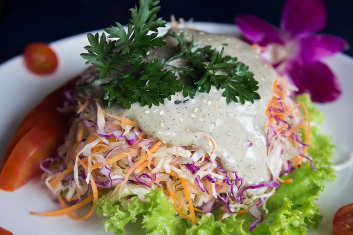 SAL7. Iceberg salad